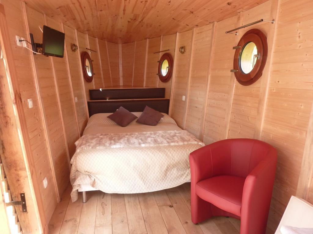 Chambre D'Hotes Au Fil De L'Eau Jumieges Phòng bức ảnh