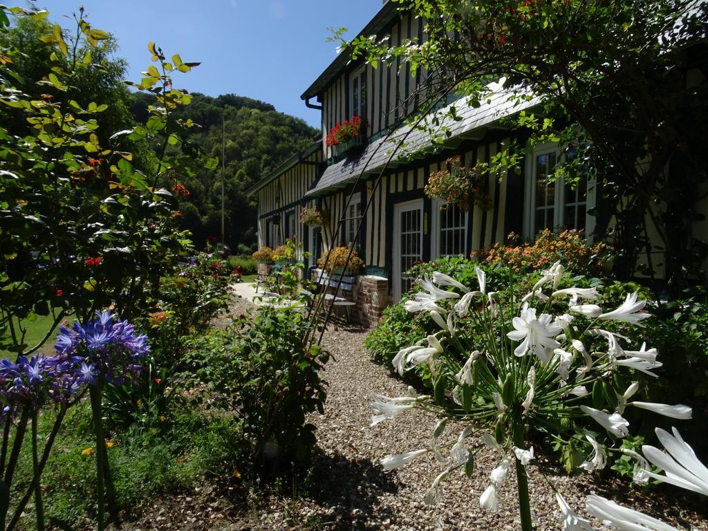 Chambre D'Hotes Au Fil De L'Eau Jumieges Ngoại thất bức ảnh